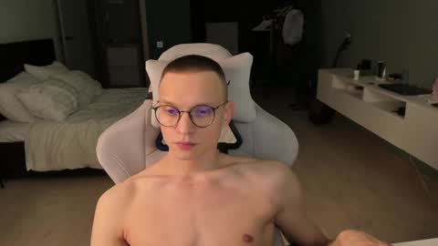 Snapshot of romeo_mercy chatting on 11, 2, 2025 Romeo online show from 11, 2, 2025