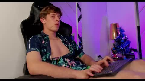 Snapshot of romeo_ricci1 chatting on 28, 12, 2024 Romeo Ricci online show from 28, 12, 2024