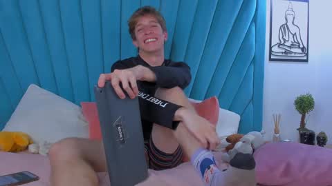 Snapshot of romeo_ricci1 chatting on 14, 1, 2025 Romeo Ricci online show from 14, 1, 2025