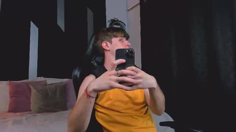 Snapshot of romeo_ricci1 chatting on 10, 3, 2026 Romeo Ricci online show from 10, 3, 2026