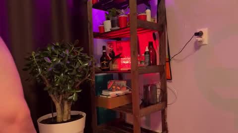 Romeo and Kate online show from 28, 10, 2025