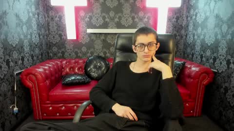 Snapshot of ronbevs chatting on 5, 4, 2026 ronbevs online show from 5, 4, 2026