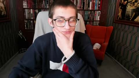 Snapshot of ronbevs chatting on 18, 4, 2026 ronbevs online show from 18, 4, 2026
