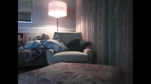 Snapshot of ronvlv chatting on 31, 3, 2026 ronvlv online show from 31, 3, 2026