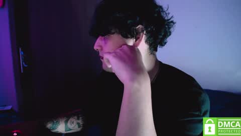 Snapshot of room_hot_x chatting on 9, 4, 2026 ken online show from 9, 4, 2026