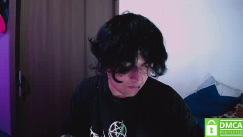 Snapshot of room_hot_x chatting on 12, 4, 2026 ken online show from 12, 4, 2026