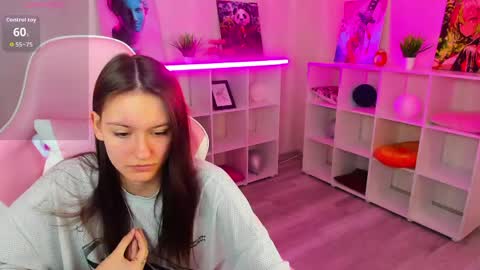 Snapshot of rosa_vaughn chatting on 8, 5, 2026 Viola online show from 8, 5, 2026