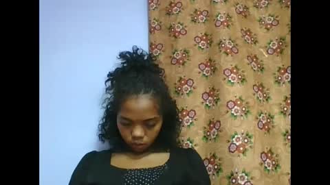 rosah225127 online show from 29, 4, 2026