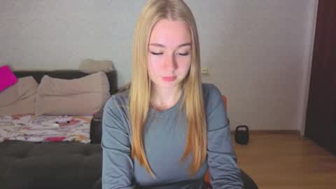 rosalina online show from 14, 10, 2025