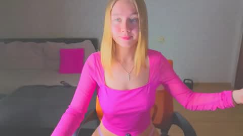 Snapshot of rosalina0230 chatting on 13, 2, 2026 rosalina online show from 13, 2, 2026