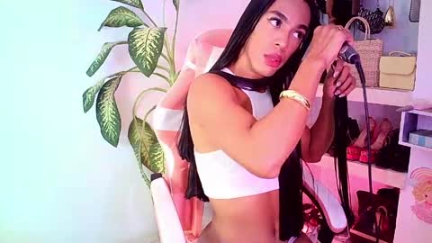 Snapshot of rosalindasexy chatting on 4, 5, 2026 Rosalinda online show from 4, 5, 2026