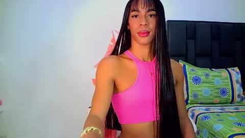 Snapshot of rosalindasexy chatting on 3, 6, 2026 Rosalinda online show from 3, 6, 2026