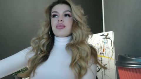 Rosalina online show from 16, 10, 2025