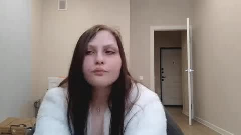 Snapshot of rosalinerein chatting on 5, 5, 2026 Hanna online show from 5, 5, 2026