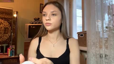 Snapshot of rosanareichelt chatting on 14, 12, 2025 Mona online show from 14, 12, 2025