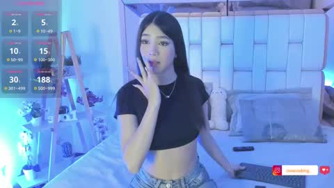 Snapshot of rosannaking chatting on 13, 9, 2025 Aleja online show from 13, 9, 2025