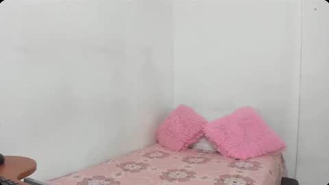 Snapshot of rosario_19 chatting on 20, 9, 2025 Rosario Cruz online show from 20, 9, 2025