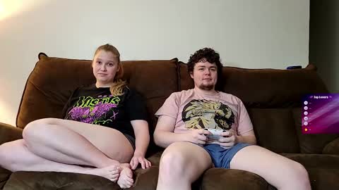 rose__g0ld online show from 18, 2, 2025