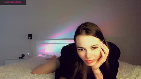 rose__luck online show from 7, 2, 2025