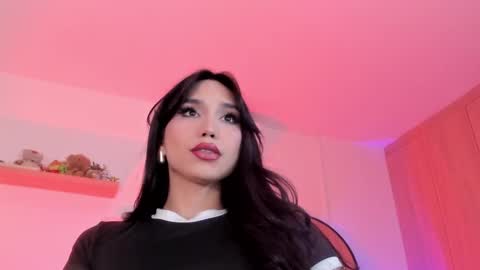 Snapshot of rose__saenz chatting on 13, 10, 2025 Rose Saenz online show from 13, 10, 2025