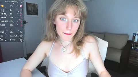 Rose but u can call me princess online show from 19, 5, 2026