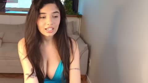 Snapshot of rose_desiree chatting on 12, 6, 2026 Rose online show from 12, 6, 2026