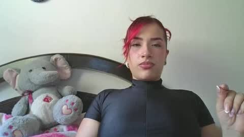 Snapshot of rose_elise chatting on 4, 4, 2026 rose_elise online show from 4, 4, 2026