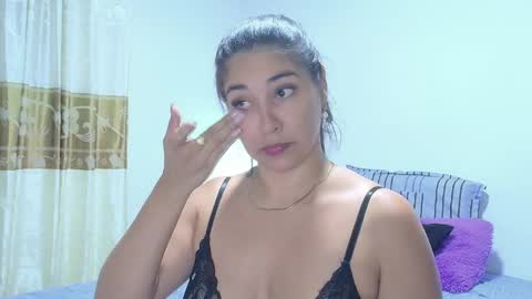 Snapshot of rose_towers4 chatting on 28, 4, 2026 rose_towers4 online show from 28, 4, 2026