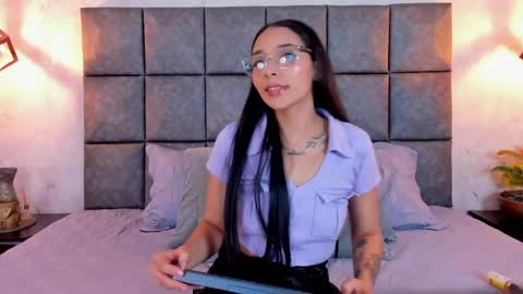 Snapshot of roseaurora chatting on 4, 5, 2026 roseaurora online show from 4, 5, 2026