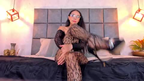 Snapshot of roseaurora chatting on 19, 5, 2026 roseaurora online show from 19, 5, 2026