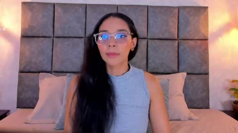 Snapshot of roseaurora chatting on 22, 5, 2026 roseaurora online show from 22, 5, 2026