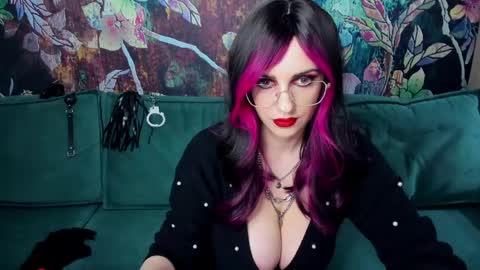 Snapshot of roseblooom chatting on 18, 4, 2026 Rosebloom online show from 18, 4, 2026