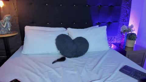 Snapshot of roseblossom_ chatting on 24, 4, 2026 Rose online show from 24, 4, 2026
