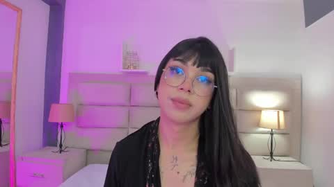 Rose online show from 18, 2, 2025