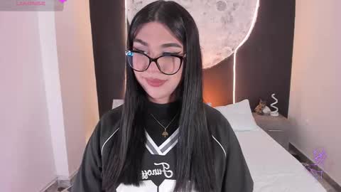 Rose online show from 26, 11, 2025