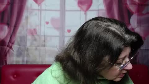 RoseHille online show from 4, 2, 2026