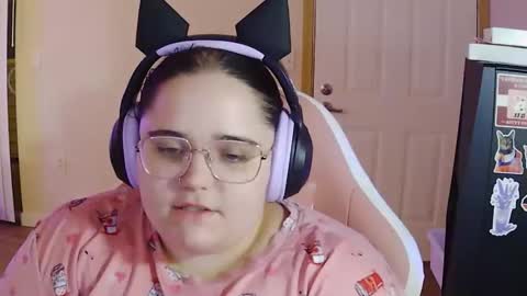 Snapshot of rosekiller55 chatting on 27, 10, 2025 rosekiller55 online show from 27, 10, 2025