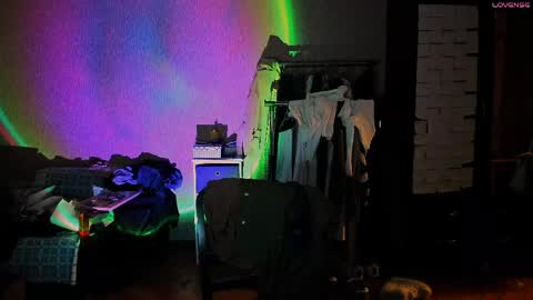 Snapshot of roselina_ chatting on 20, 4, 2026 Rose online show from 20, 4, 2026