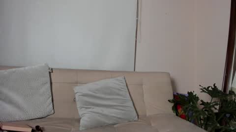 Lyla OF roselinedior online show from 31, 12, 2024