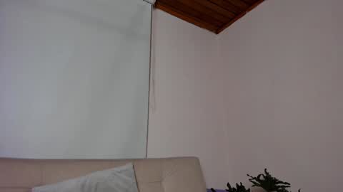 Lyla OF roselinedior online show from 3, 1, 2025