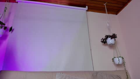 Lyla OF roselinedior online show from 22, 1, 2025