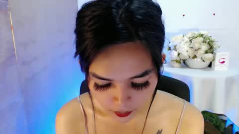 Snapshot of rosella_xx chatting on 17, 2, 2025 TONETH online show from 17, 2, 2025