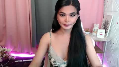 Snapshot of rosella_xx chatting on 14, 3, 2026 TONETH online show from 14, 3, 2026
