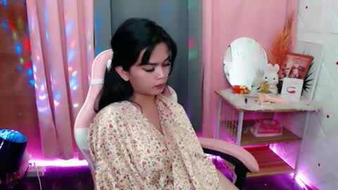 Snapshot of rosella_xx chatting on 13, 4, 2026 TONETH online show from 13, 4, 2026