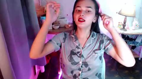 Snapshot of rosella_xx chatting on 20, 7, 2026 TONETH online show from 20, 7, 2026