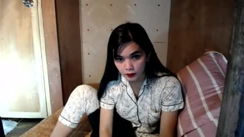 Snapshot of rosella_xx chatting on 3, 8, 2026 TONETH online show from 3, 8, 2026