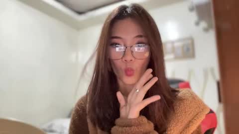 Snapshot of rosemae07 chatting on 7, 4, 2026 rosemae07 online show from 7, 4, 2026