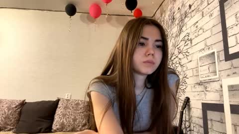 Snapshot of rosenamohmed chatting on 10, 4, 2026 Rosa online show from 10, 4, 2026