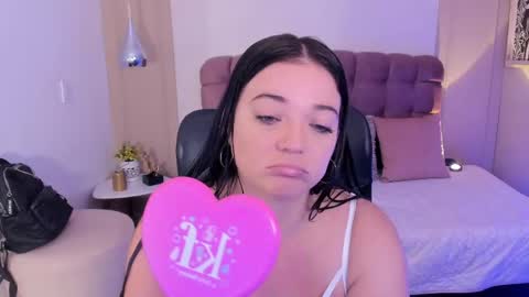 Snapshot of rosetaylorla chatting on 31, 5, 2026 Rose Taylor online show from 31, 5, 2026