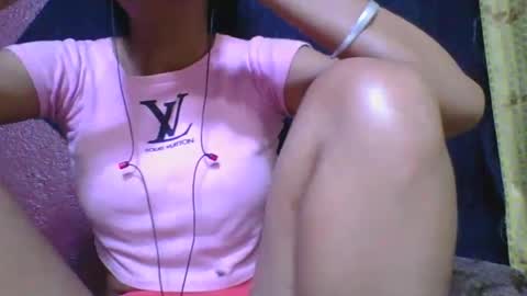 rosia685234 online show from 3, 11, 2025